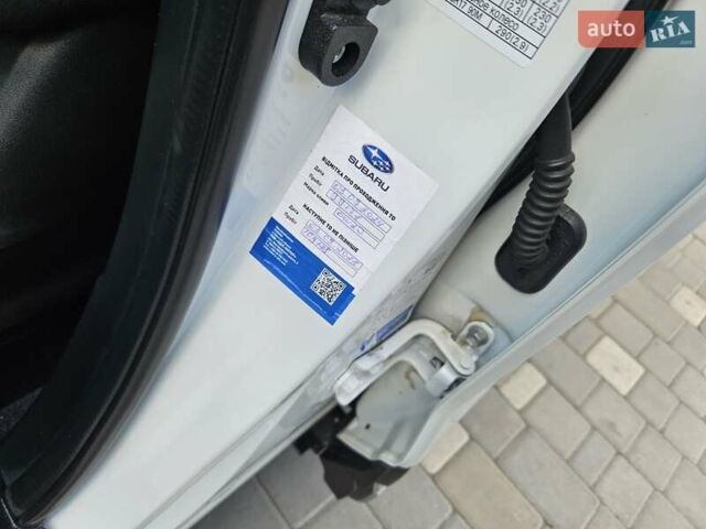 Белый Субару Форестер, объемом двигателя 2.5 л и пробегом 125 тыс. км за 27500 $, фото 31 на Automoto.ua