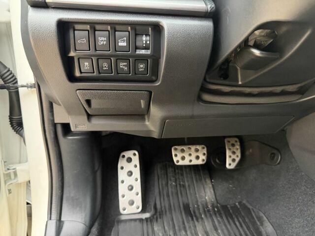 Белый Субару Форестер, объемом двигателя 2.5 л и пробегом 60 тыс. км за 25500 $, фото 14 на Automoto.ua