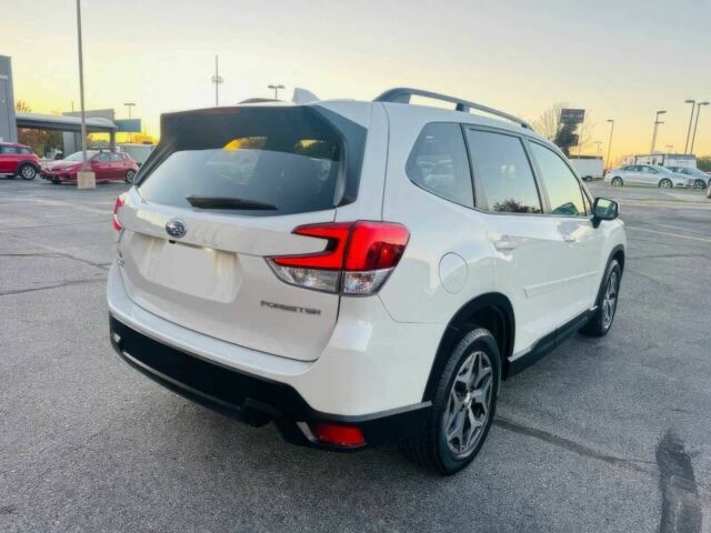 Белый Субару Форестер, объемом двигателя 2.5 л и пробегом 29 тыс. км за 15500 $, фото 7 на Automoto.ua