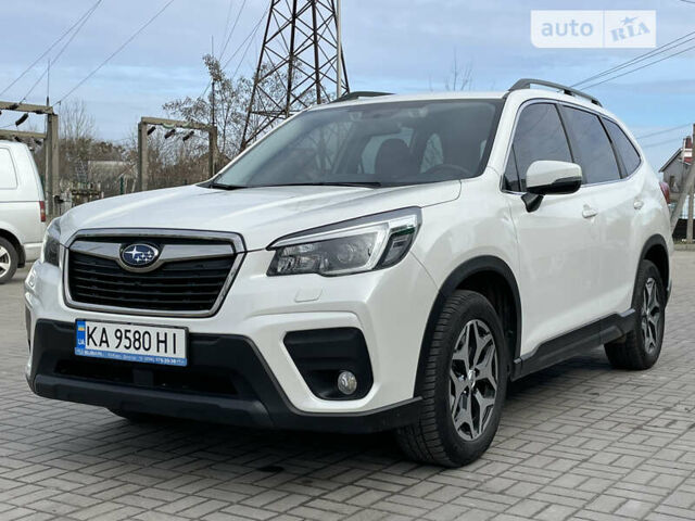 Білий Субару Forester, об'ємом двигуна 2 л та пробігом 97 тис. км за 27000 $, фото 2 на Automoto.ua