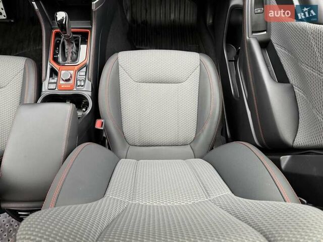 Белый Субару Форестер, объемом двигателя 2.5 л и пробегом 60 тыс. км за 25500 $, фото 21 на Automoto.ua