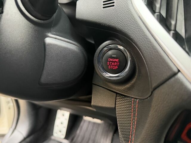 Белый Субару Форестер, объемом двигателя 2.5 л и пробегом 60 тыс. км за 25500 $, фото 11 на Automoto.ua