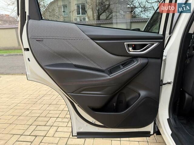 Белый Субару Форестер, объемом двигателя 2.5 л и пробегом 60 тыс. км за 25500 $, фото 41 на Automoto.ua