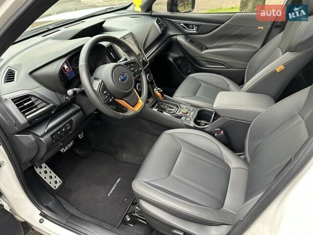 Білий Субару Forester, об'ємом двигуна 2.5 л та пробігом 40 тис. км за 25400 $, фото 34 на Automoto.ua