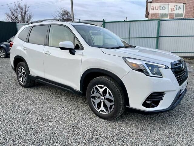 Білий Субару Forester, об'ємом двигуна 2.46 л та пробігом 12 тис. км за 27299 $, фото 9 на Automoto.ua