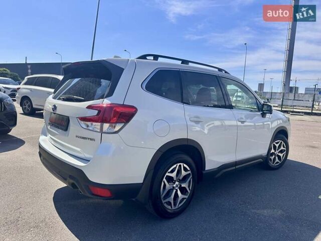 Белый Субару Форестер, объемом двигателя 2 л и пробегом 36 тыс. км за 29700 $, фото 24 на Automoto.ua