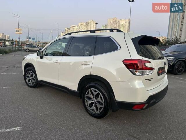 Белый Субару Форестер, объемом двигателя 2 л и пробегом 36 тыс. км за 29700 $, фото 41 на Automoto.ua