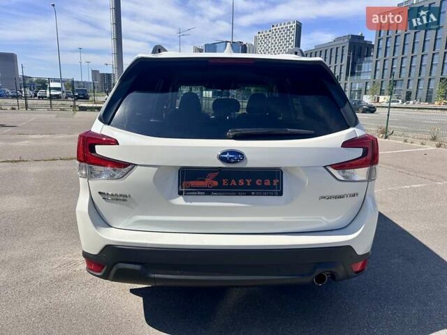 Белый Субару Форестер, объемом двигателя 2 л и пробегом 36 тыс. км за 29700 $, фото 25 на Automoto.ua