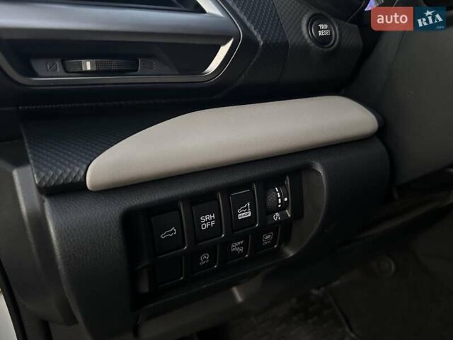 Белый Субару Форестер, объемом двигателя 2 л и пробегом 36 тыс. км за 29700 $, фото 45 на Automoto.ua