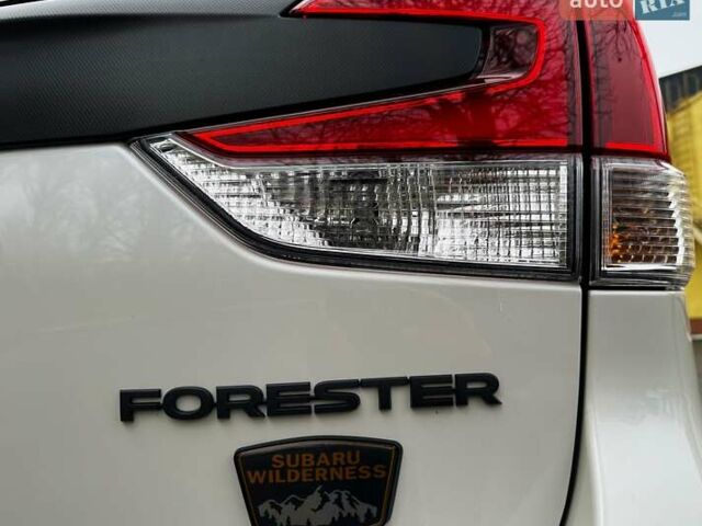 Білий Субару Forester, об'ємом двигуна 2.5 л та пробігом 40 тис. км за 25400 $, фото 30 на Automoto.ua