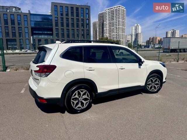 Белый Субару Форестер, объемом двигателя 2 л и пробегом 36 тыс. км за 29700 $, фото 19 на Automoto.ua