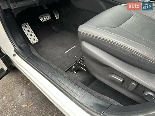 Білий Субару Forester, об'ємом двигуна 2.5 л та пробігом 40 тис. км за 25400 $, фото 39 на Automoto.ua