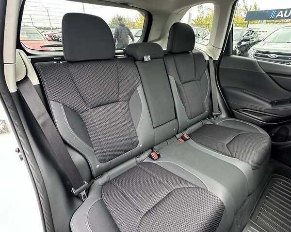 Білий Субару Forester, об'ємом двигуна 2.46 л та пробігом 21 тис. км за 22700 $, фото 25 на Automoto.ua