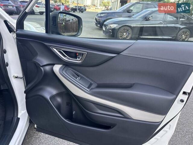 Белый Субару Форестер, объемом двигателя 2 л и пробегом 36 тыс. км за 29700 $, фото 66 на Automoto.ua