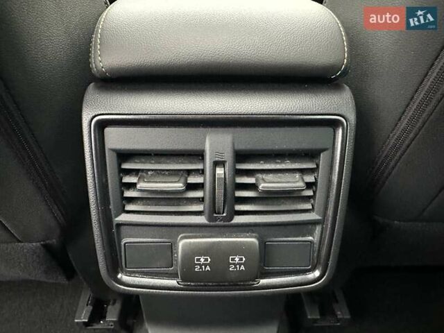 Білий Субару Forester, об'ємом двигуна 2.5 л та пробігом 40 тис. км за 25400 $, фото 48 на Automoto.ua