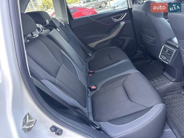 Белый Субару Форестер, объемом двигателя 2 л и пробегом 36 тыс. км за 29700 $, фото 64 на Automoto.ua