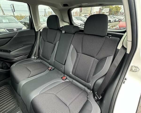Білий Субару Forester, об'ємом двигуна 2.46 л та пробігом 21 тис. км за 22700 $, фото 18 на Automoto.ua