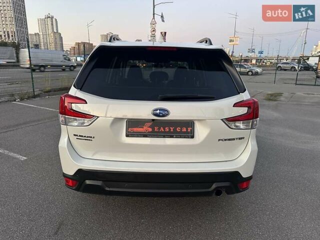 Белый Субару Форестер, объемом двигателя 2 л и пробегом 36 тыс. км за 29700 $, фото 39 на Automoto.ua