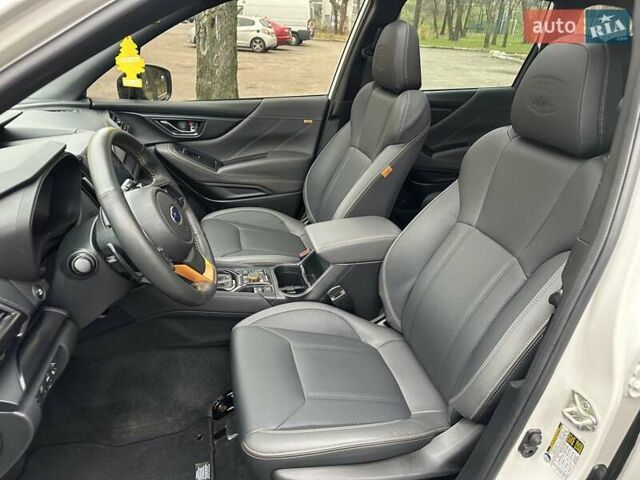 Білий Субару Forester, об'ємом двигуна 2.5 л та пробігом 40 тис. км за 25400 $, фото 35 на Automoto.ua