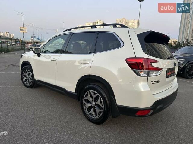 Белый Субару Форестер, объемом двигателя 2 л и пробегом 36 тыс. км за 29700 $, фото 42 на Automoto.ua