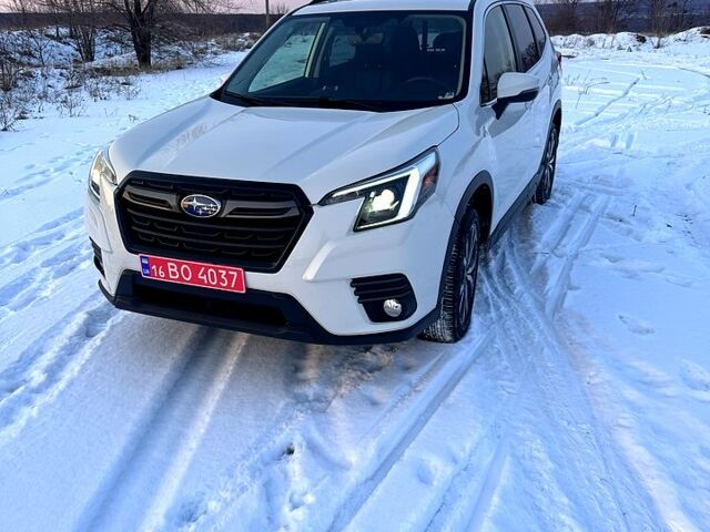 Белый Субару Форестер, объемом двигателя 25 л и пробегом 25 тыс. км за 22500 $, фото 1 на Automoto.ua