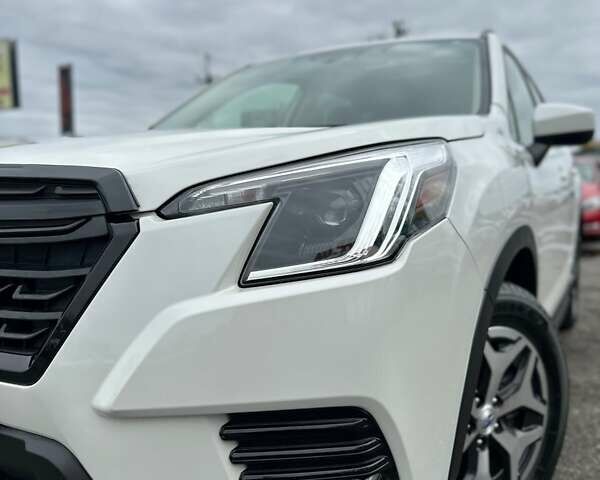 Білий Субару Forester, об'ємом двигуна 2.46 л та пробігом 21 тис. км за 22700 $, фото 2 на Automoto.ua