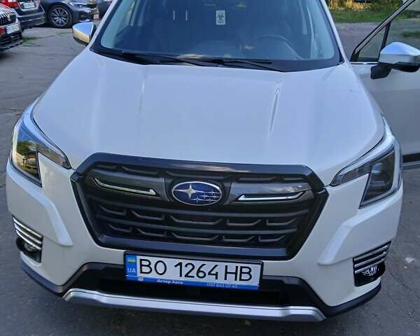 Белый Субару Форестер, объемом двигателя 2.5 л и пробегом 31 тыс. км за 23350 $, фото 1 на Automoto.ua