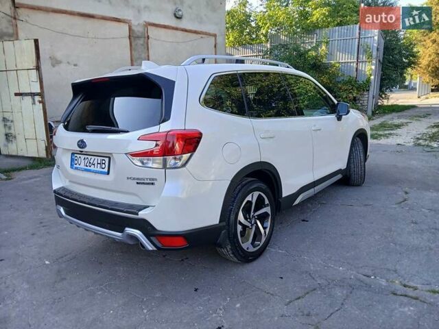 Белый Субару Форестер, объемом двигателя 2.5 л и пробегом 31 тыс. км за 23350 $, фото 12 на Automoto.ua