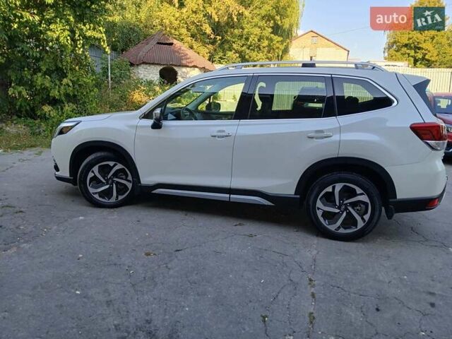 Белый Субару Форестер, объемом двигателя 2.5 л и пробегом 31 тыс. км за 23350 $, фото 5 на Automoto.ua