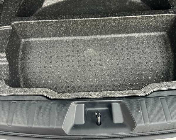 Белый Субару Форестер, объемом двигателя 2.5 л и пробегом 47 тыс. км за 28000 $, фото 20 на Automoto.ua