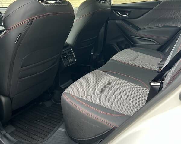 Белый Субару Форестер, объемом двигателя 2.5 л и пробегом 47 тыс. км за 28000 $, фото 6 на Automoto.ua