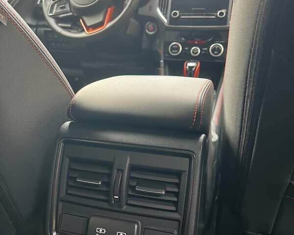 Белый Субару Форестер, объемом двигателя 2.5 л и пробегом 47 тыс. км за 28000 $, фото 8 на Automoto.ua