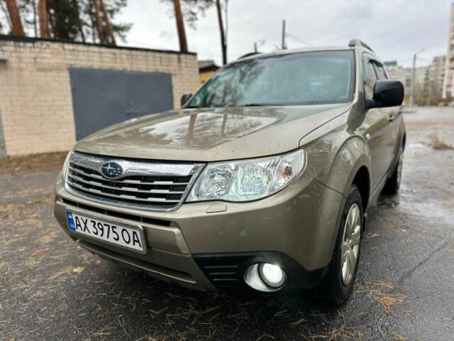 Бежевий Субару Forester, об'ємом двигуна 2 л та пробігом 299 тис. км за 7600 $, фото 4 на Automoto.ua