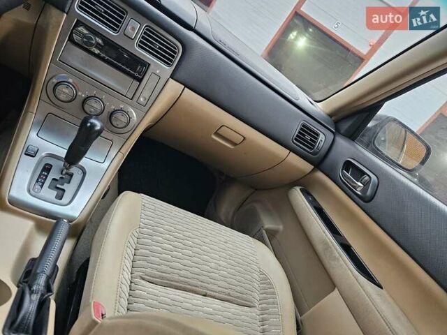 Бежевий Субару Forester, об'ємом двигуна 2.5 л та пробігом 274 тис. км за 5650 $, фото 12 на Automoto.ua