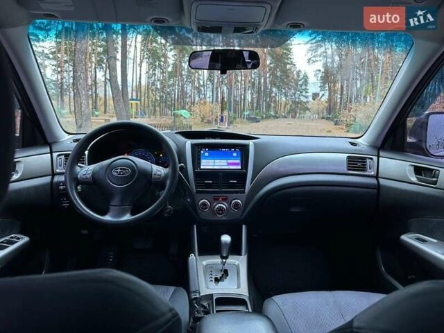 Бежевий Субару Forester, об'ємом двигуна 2 л та пробігом 300 тис. км за 7400 $, фото 9 на Automoto.ua