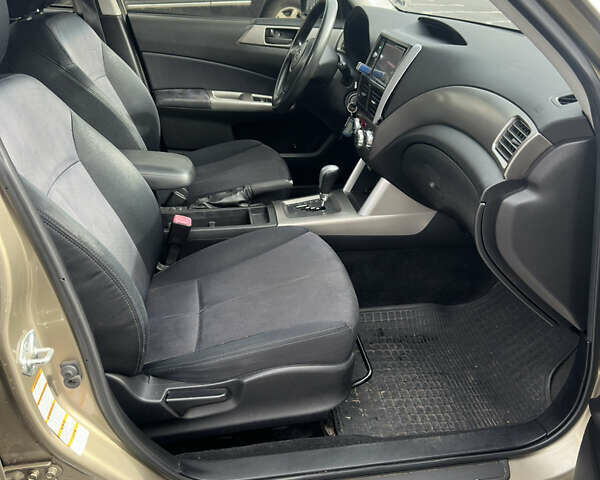 Субару Forester 2008 у Києві на Automoto.ua Бежевий Субару Forester, об'ємом двигуна 1.99 л та пробігом 232 тис. км за 6950 $, фото 10 на Automoto.ua