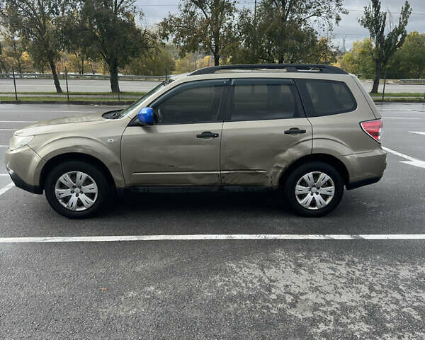 Субару Forester 2008 у Києві на Automoto.ua Бежевий Субару Forester, об'ємом двигуна 1.99 л та пробігом 232 тис. км за 6950 $, фото 3 на Automoto.ua