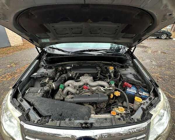Бежевий Субару Forester, об'ємом двигуна 2 л та пробігом 300 тис. км за 7400 $, фото 2 на Automoto.ua