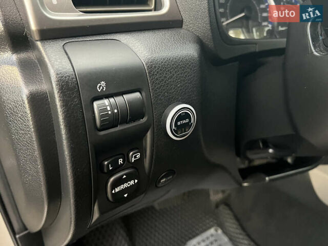 Бежевий Субару Forester, об'ємом двигуна 2.46 л та пробігом 216 тис. км за 9900 $, фото 7 на Automoto.ua