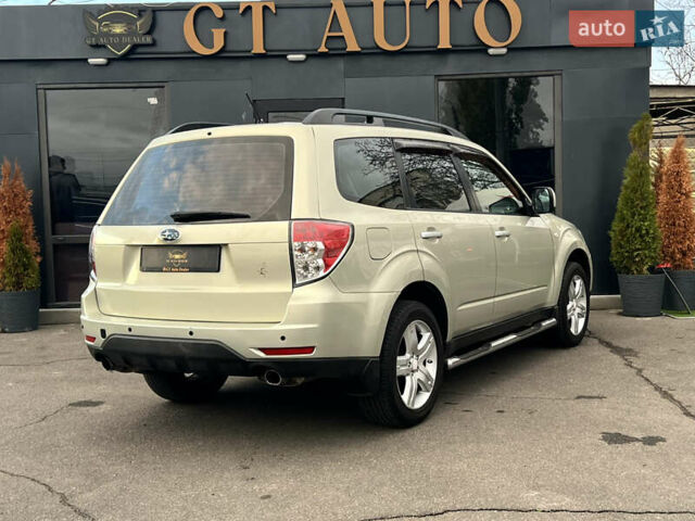 Бежевий Субару Forester, об'ємом двигуна 2.46 л та пробігом 216 тис. км за 9900 $, фото 3 на Automoto.ua
