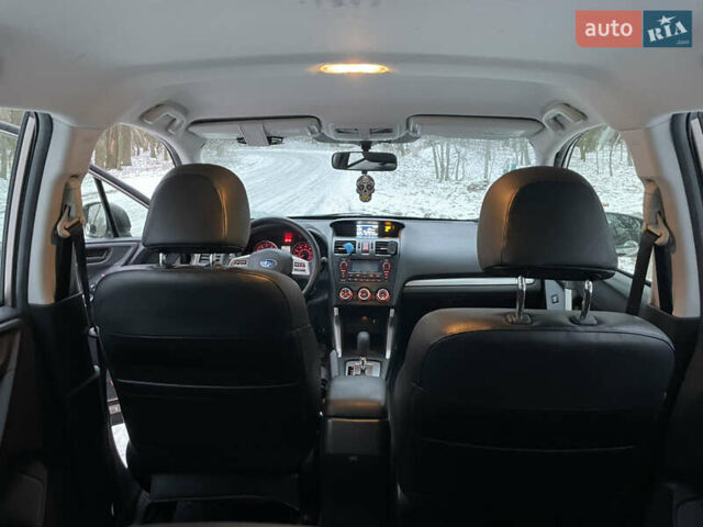 Бежевый Субару Форестер, объемом двигателя 2.5 л и пробегом 150 тыс. км за 12000 $, фото 38 на Automoto.ua