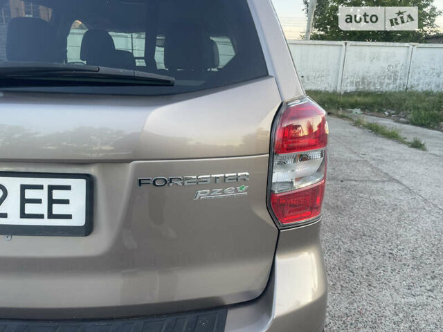 Бежевий Субару Forester, об'ємом двигуна 2.5 л та пробігом 248 тис. км за 11000 $, фото 18 на Automoto.ua