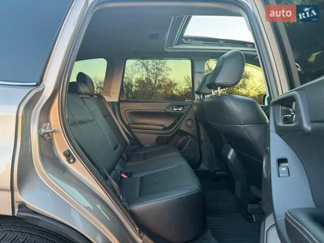 Бежевий Субару Forester, об'ємом двигуна 2.5 л та пробігом 125 тис. км за 11700 $, фото 24 на Automoto.ua