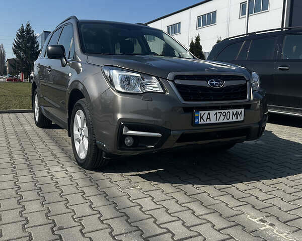 Бежевий Субару Forester, об'ємом двигуна 2 л та пробігом 155 тис. км за 15999 $, фото 1 на Automoto.ua