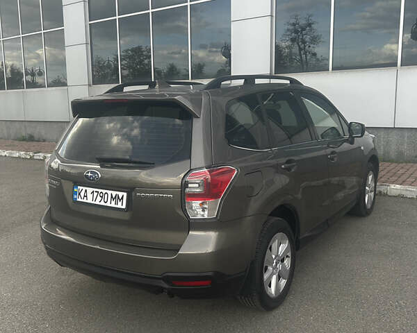 Бежевий Субару Forester, об'ємом двигуна 2 л та пробігом 155 тис. км за 15798 $, фото 4 на Automoto.ua