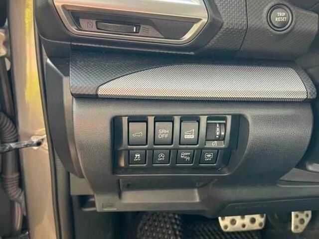 Бежевый Субару Форестер, объемом двигателя 2.5 л и пробегом 110 тыс. км за 17000 $, фото 6 на Automoto.ua