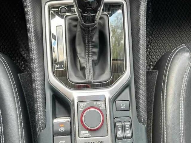 Бежевый Субару Форестер, объемом двигателя 2.5 л и пробегом 110 тыс. км за 17000 $, фото 9 на Automoto.ua