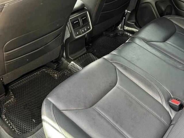 Бежевый Субару Форестер, объемом двигателя 2.5 л и пробегом 110 тыс. км за 17000 $, фото 11 на Automoto.ua