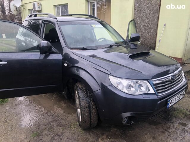 Чорний Субару Forester, об'ємом двигуна 0 л та пробігом 205 тис. км за 7100 $, фото 5 на Automoto.ua