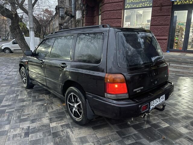 Чорний Субару Forester, об'ємом двигуна 2 л та пробігом 350 тис. км за 2950 $, фото 2 на Automoto.ua